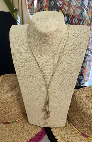 Beige Rope style Neckpiece with rosegold nugget pendant