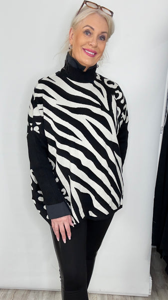 Zebra High Neck Knit